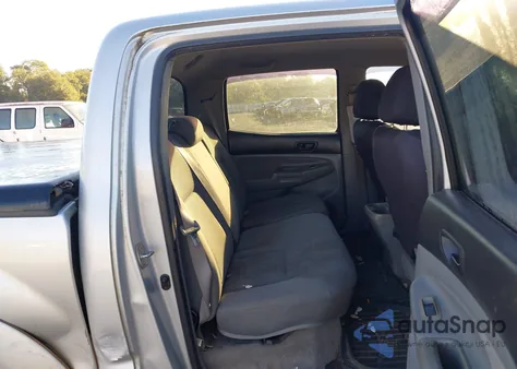 2005 Toyota Tacoma Prerunner V6 из США, поврежденный, VIN 3TMJU62N65M007673